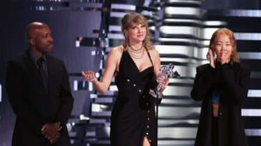 "La imparable Taylor Swift" triunfa en los MTV VMAs