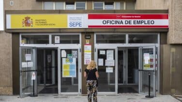 El paro sube en 24.826 personas en agosto pero se sitúa en su nivel más bajo desde 2008