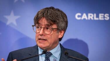 El CxR de Puigdemont consulta a sus bases si debe "bloquear" la investidura de Sánchez