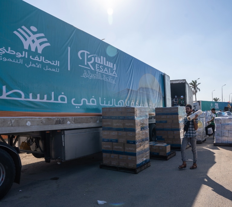 La frontera de Gaza con Egipto cierra de nuevo tras el paso del primer convoy humanitario