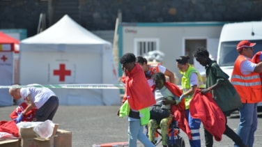 Más de 20 migrantes mueren en un cayuco localizado al sur de Tenerife