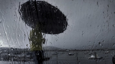 El temporal Ciarán pone en alerta a Europa: vientos huracanados, tempestad marítima y lluvias