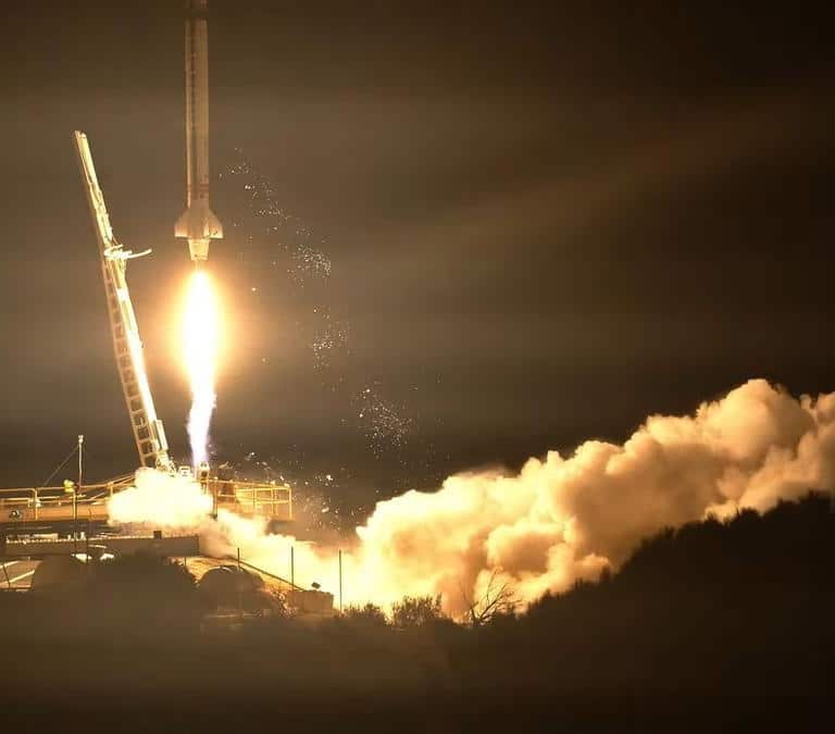 El Miura 1 hace historia y le da a España acceso directo al Espacio