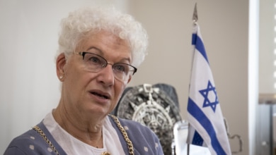 Israel acusa a Bustinduy y a medios de “demonizar” con "falsas acusaciones"