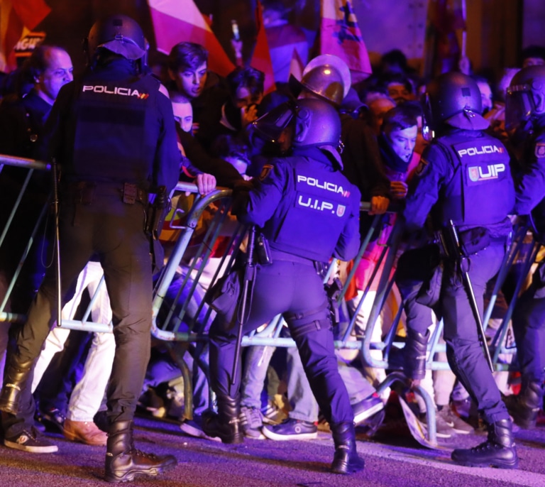 El sindicato Jupol denuncia  "órdenes políticas" en los operativos contra las protestas ante Ferraz