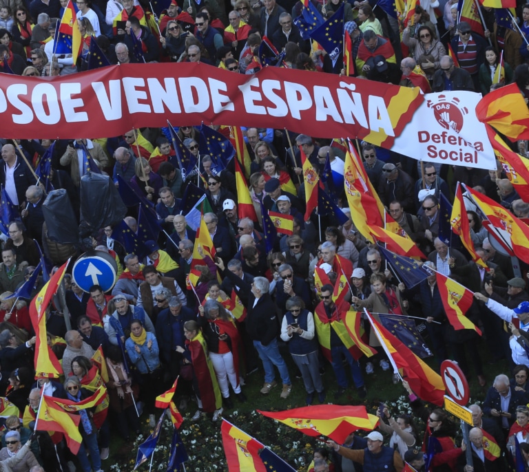 'No en mi nombre': Savater cierra la manifestación contra la amnistía en Cibeles