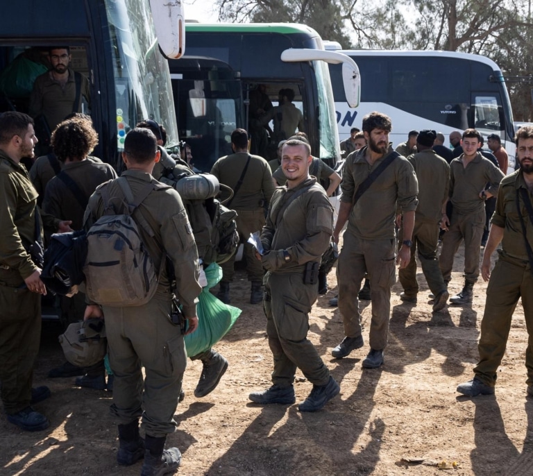 Entra en vigor el alto el fuego de cuatro días entre Israel y Hamás en la Franja de Gaza