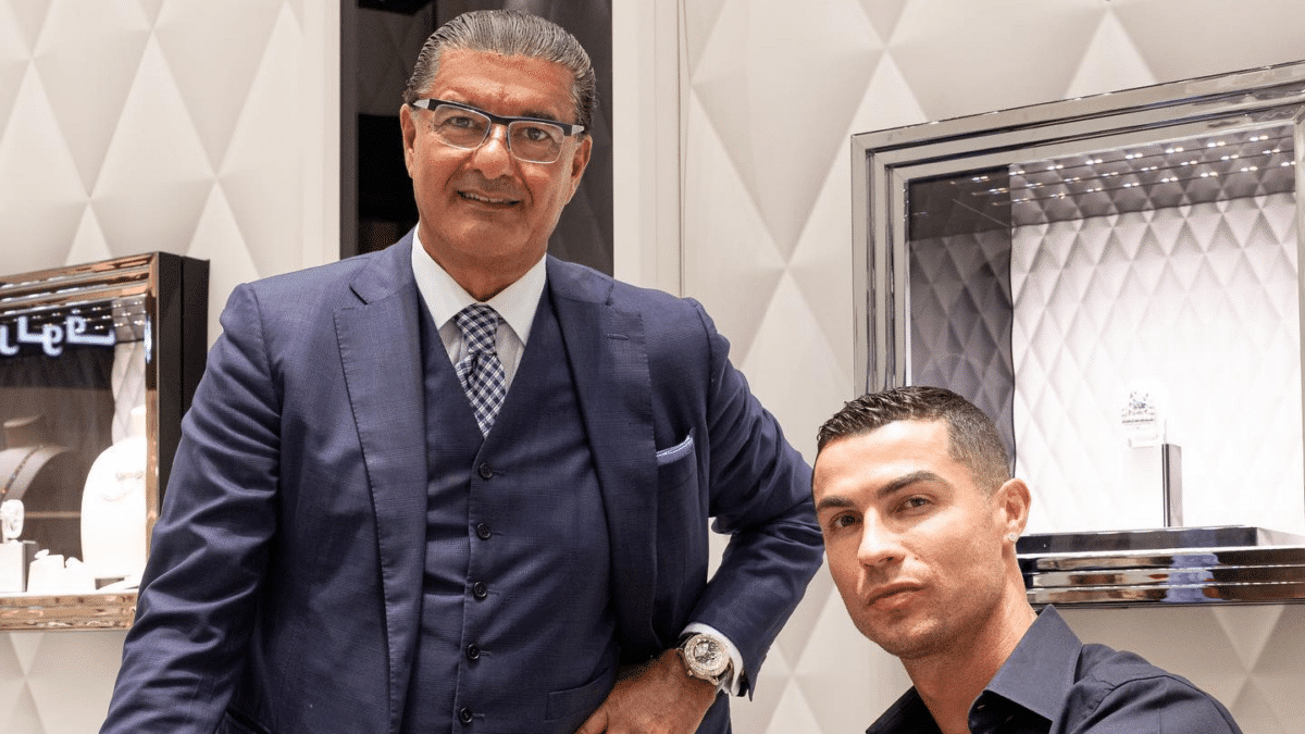 Cristiano Ronaldo posa con Jacob Arabo