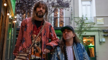 Crystal Fighters: "Gracias a la IA la música genérica que suena en las radiofórmulas la harán las máquinas"