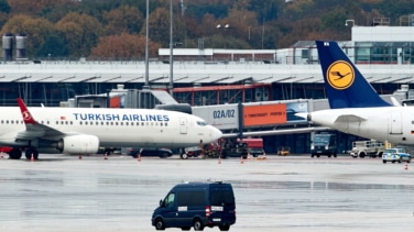 Detenido el hombre atrincherado en el aeropuerto de Hamburgo con su hija de 4 años tras más de 18 horas de secuestro