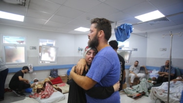 Tropas israelíes irrumpen en el principal hospital de Gaza y siembran el pánico
