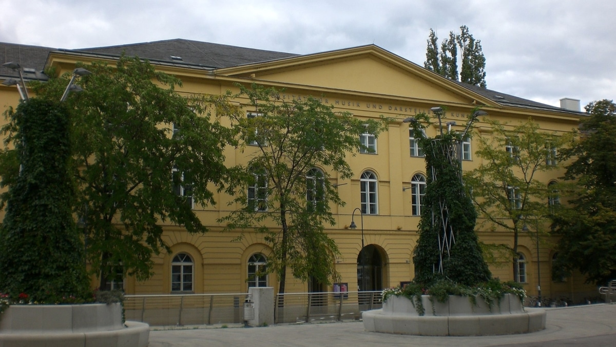 Universidad de Música y Arte Dramático de Viena