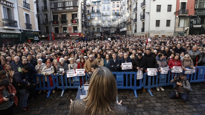 Miles De Personas Claman En Pamplona Contra La "miseria" De La ...