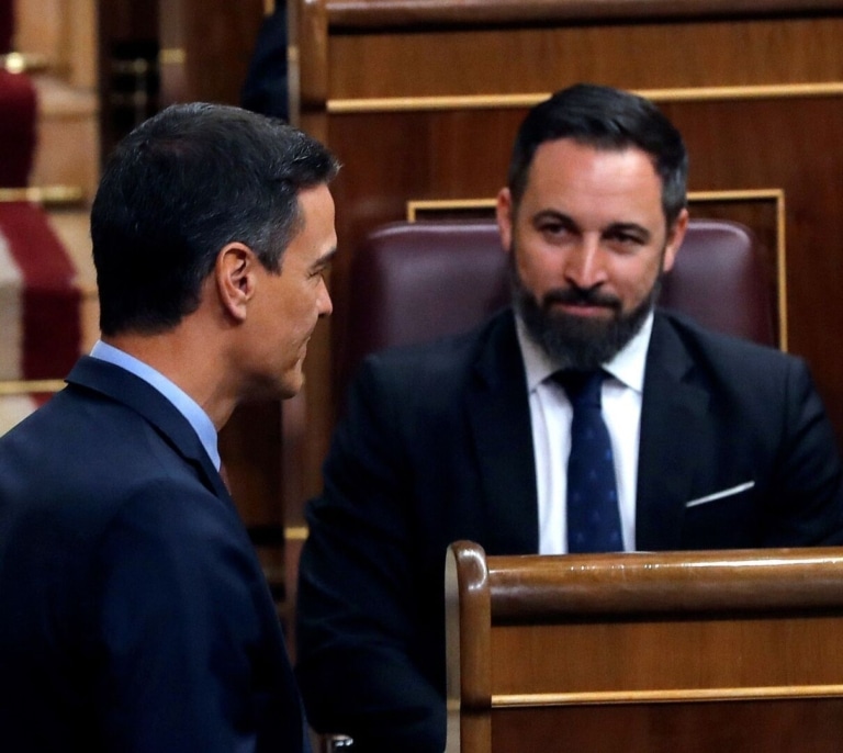 El PP acusa a Abascal de "dar un balón de oxígeno a Sánchez" en su semana más difícil