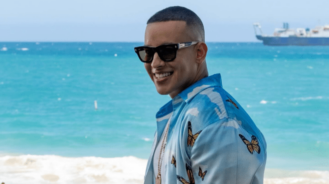 Daddy Yankee promoting the Netflix series NEON, which he produced