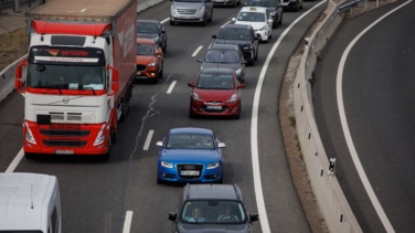 Cortada la A-1 en sentido Madrid por un grave accidente en el túnel de Somosierra