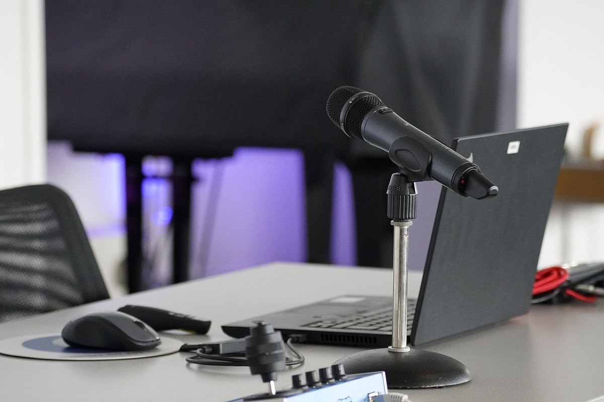 6 mejores micrófonos para podcast en 2024