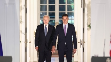 Biden llama a Pedro Sánchez para felicitarle por su investidura y reiterarle una "solución política" en Gaza