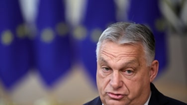 Orbán continúa con su desafío a la UE y se reunirá con Trump en Florida