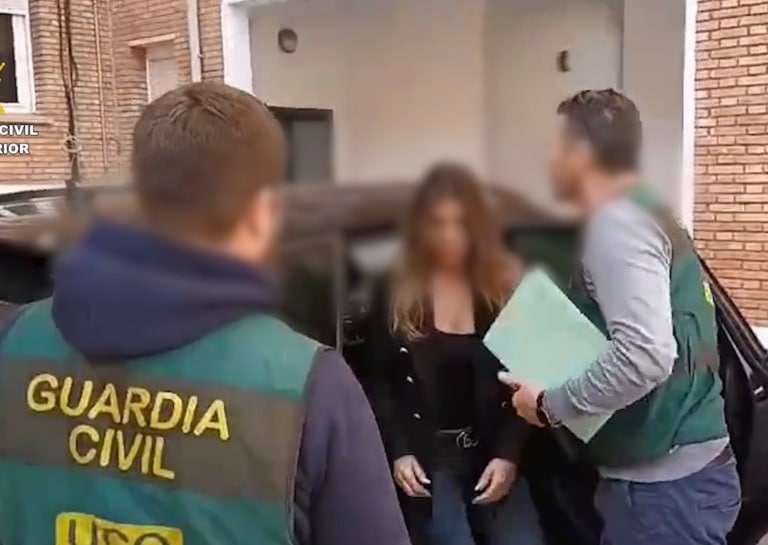 La Guardia Civil detiene a la mujer que denunció al hijo de Conde-Pumpido por agresión sexual