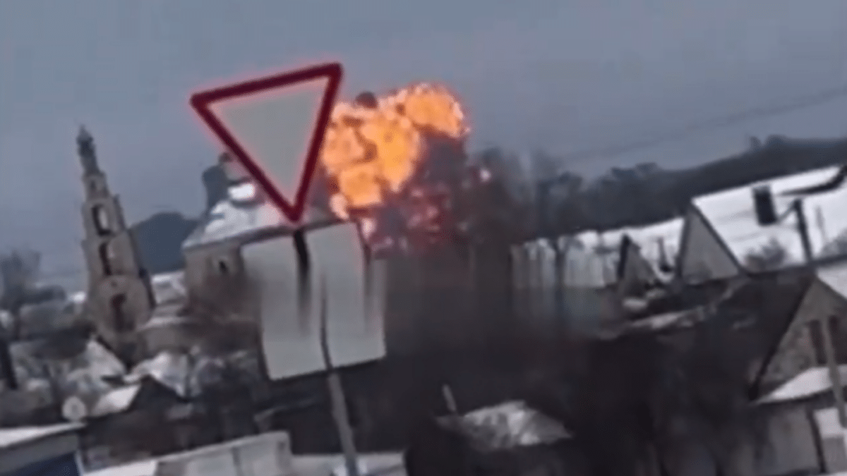El avión que se ha estrellado en la frontera con Ucrania