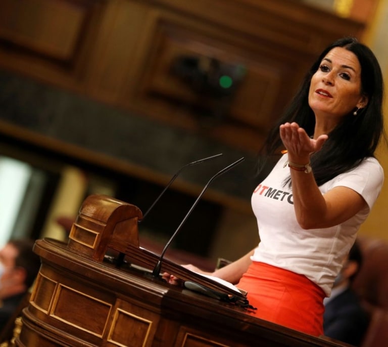 La diputada de Vox Carla Toscano será sustituida por la hermana de Esperanza Aguirre tras dejar su escaño en el Congreso