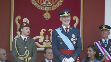 De Juan Carlos a Leonor pasando por Felipe: tres generaciones de cadetes reales de fiesta por Zaragoza