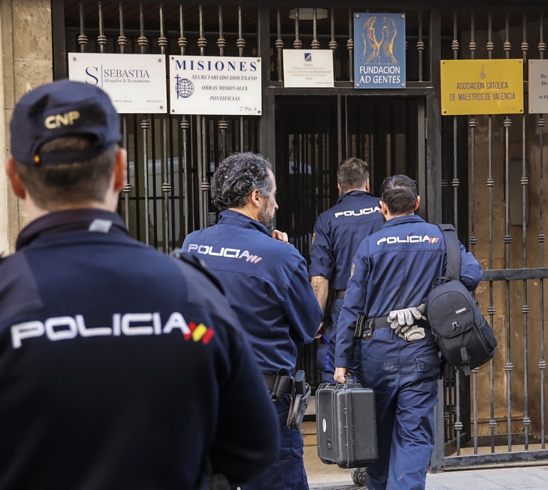 La Policía investiga el homicidio de un canónigo de la Catedral de Valencia en su domicilio