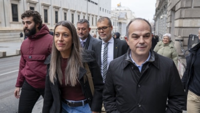 Junts descarta apoyar una moción de censura liderada por Feijóo con el concurso de Vox