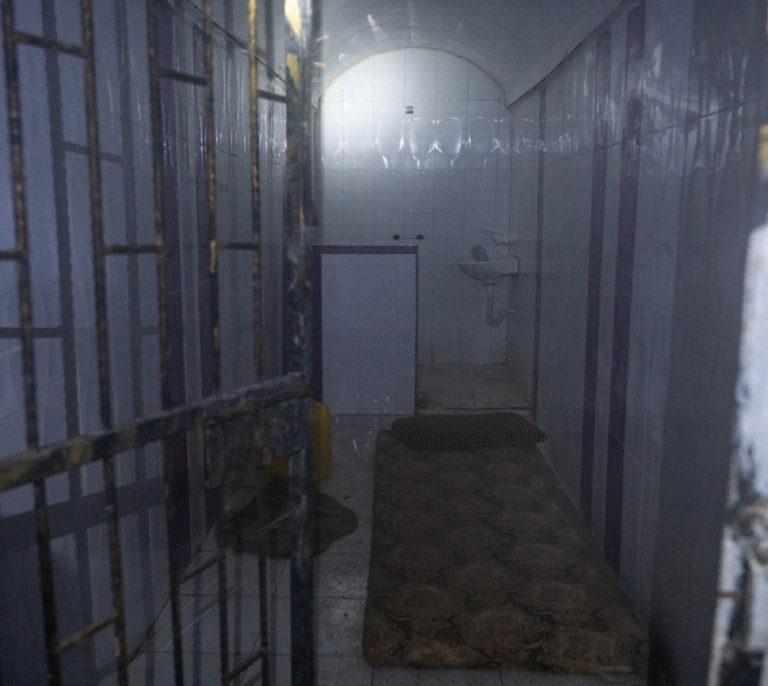 En el laberinto de túneles donde malviven los rehenes de Hamás