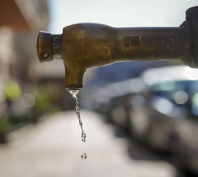 El agua contaminada por PFAS, las sustancias químicas 'eternas', podría ser mucha más de lo que se pensaba