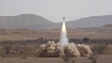 Los hutíes redoblan su ofensiva en el mar Rojo con el lanzamiento de seis misiles balísticos