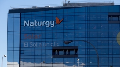 Naturgy asegura el suministro de gas argelino a España tras llegar a un acuerdo con Sonatrach