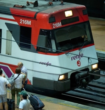 Los sindicatos de Renfe y Adif convocan siete días de huelga para [...]