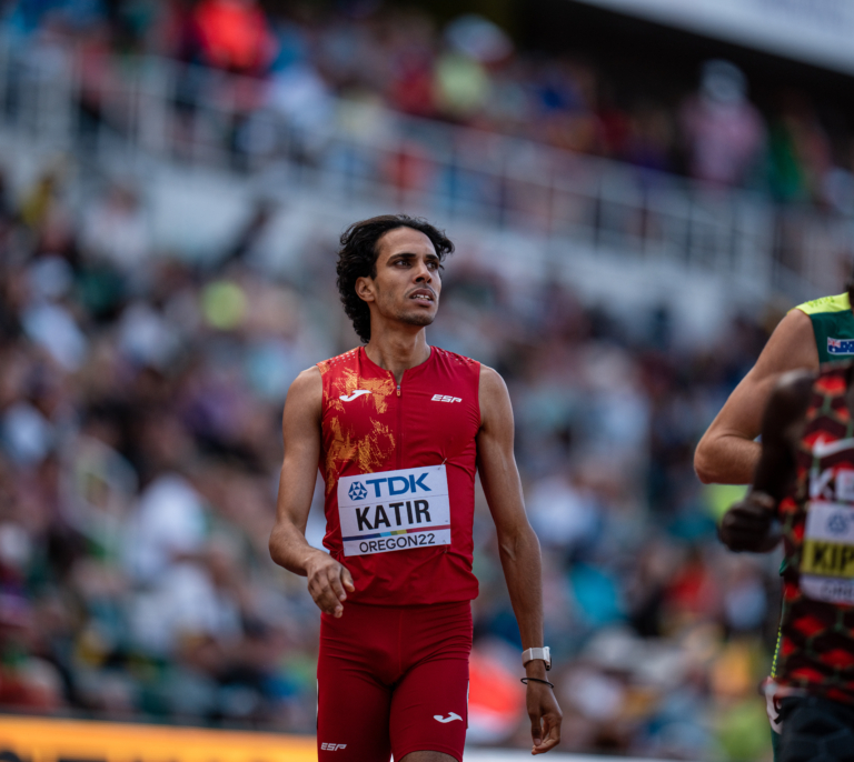 Katir reconoce el "despiste" que le impide ir a los Juegos y le aparta del atletismo dos años