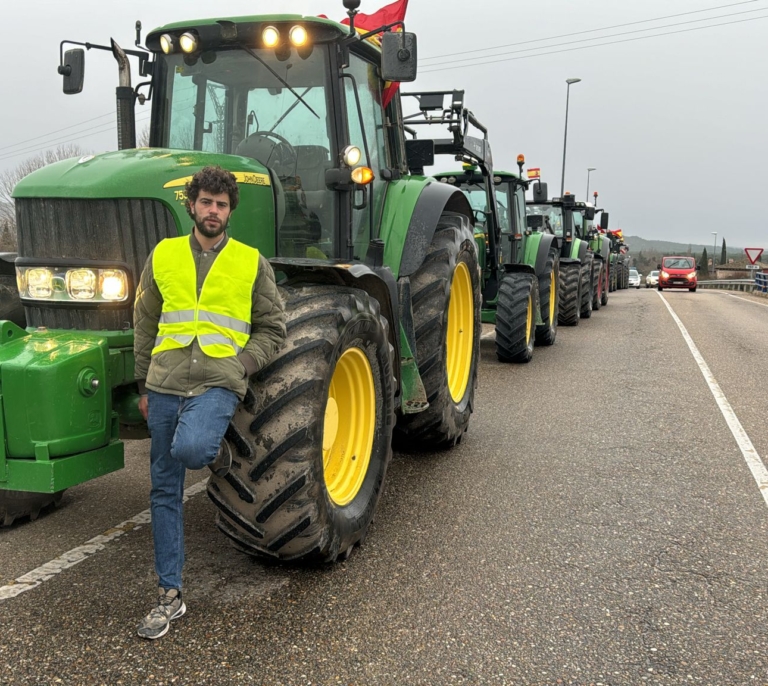 Los tractoristas, en pie de guerra: "Las grandes distribuidoras tienen beneficios exagerados"