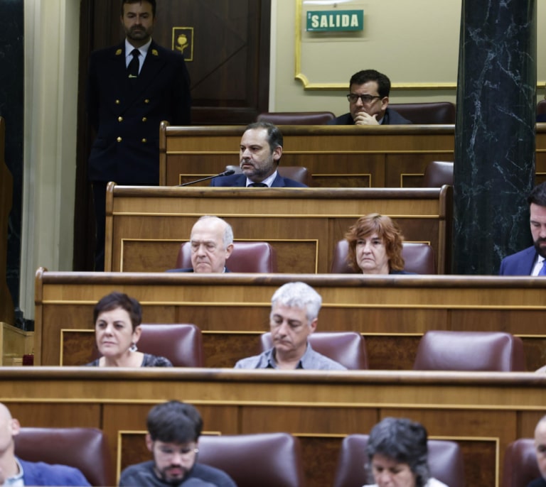 Ábalos se siente abandonado por el PSOE y niega ser parte de la trama de Koldo