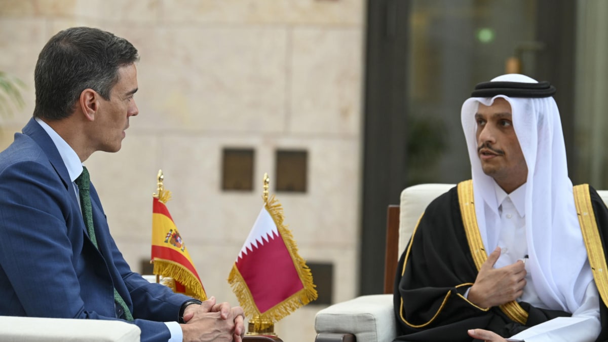 El primer ministro de Qatar visita España para tratar el reconocimiento de Palestina en pleno desbloqueo de la inversión de 5.000 millones