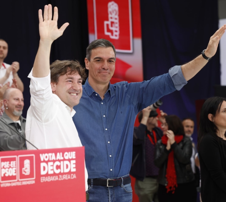 PSOE-Bildu, cerca para pactar sobre "cuestiones concretas", imposible todavía gobernar juntos en Euskadi