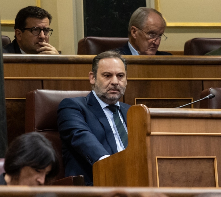 El PSOE cede ante sus socios e incluye a Ábalos en la comisión del 'caso Koldo' en el Congreso