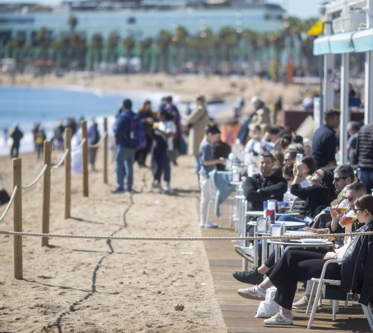 España alcanza los 21 millones de afiliados en un marzo extraordinario