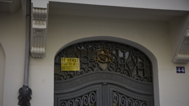 El impacto de retirar las 'golden visa' afectaría a menos del 1% de la vivienda que se vende en España