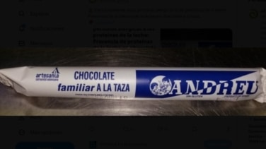 Alertan de un chocolate a la taza peligroso para alérgicos a las proteínas de la leche