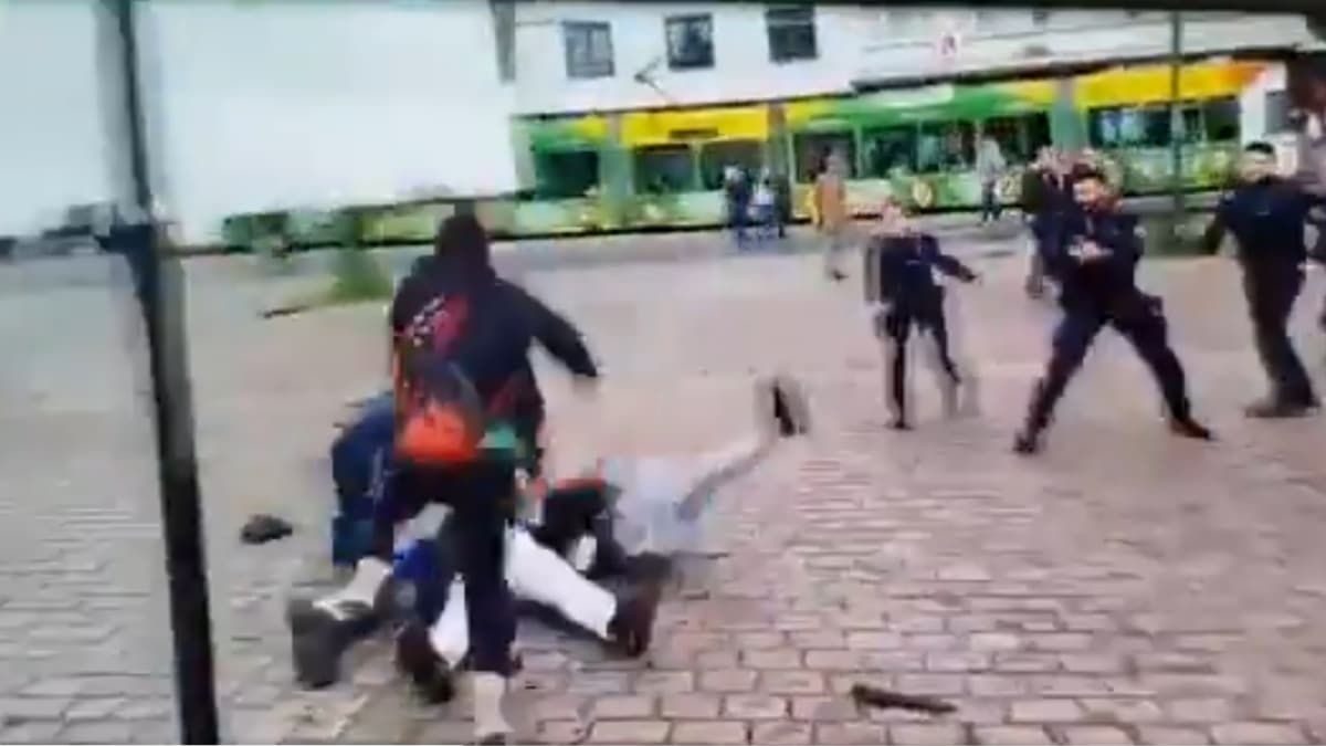 Varios heridos en Alemania tras un ataque con cuchillo en un acto de extrema derecha en la ciudad de Mannheim