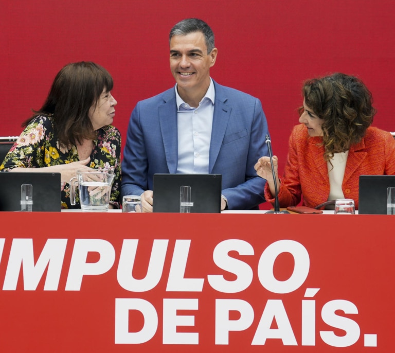 El CIS de Tezanos recorta la ventaja del PSOE sobre el PP a cinco puntos