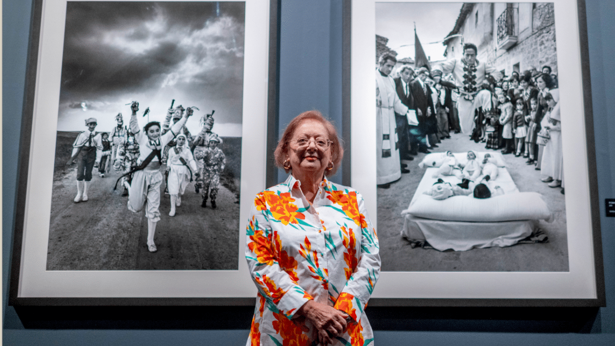 La fotógrafa Cristina García Rodero, este jueves durante la inauguración de su exposición ‘España Oculta’ en el Círculo de Bellas Artes de Madrid.