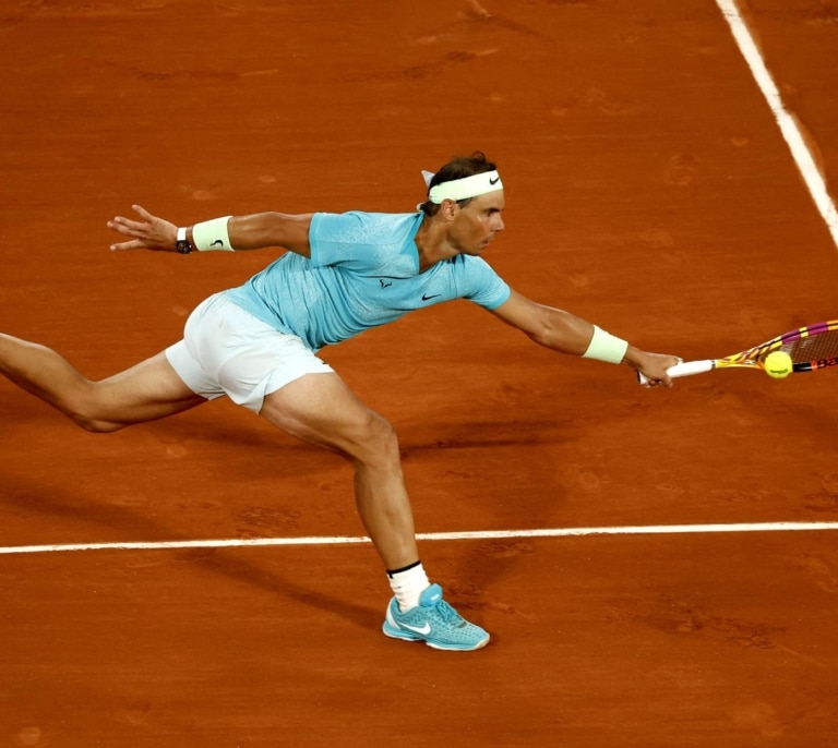 Rafa Nadal se despide de Roland Garros ante un Zverev colosal