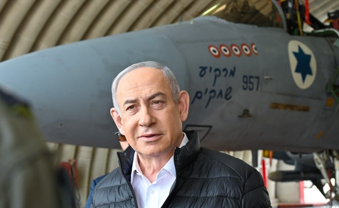 Benjamin Netanyahu, en una visita a una base aérea.