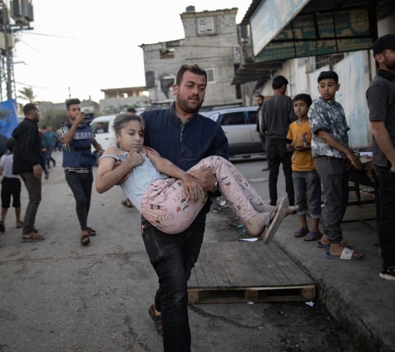 Rafah, ante el peor de los escenarios: ni llegada de ayuda ni tregua