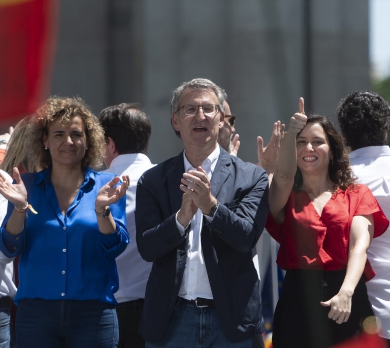 Encuestas: el PP ganaría las europeas con 24 escaños frente a un PSOE con 20 que resiste el giro a la derecha